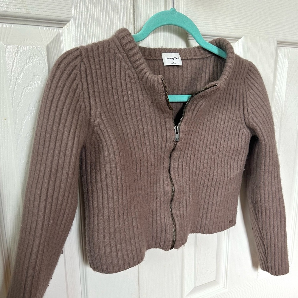 Aritzia Sunday Best Aisha Zip-Up | Ribbed Wool Sweater | M